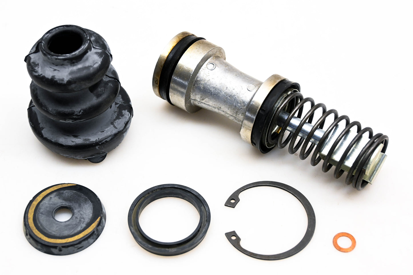 EIS M420 Master Cylinder Repair Kit NOS