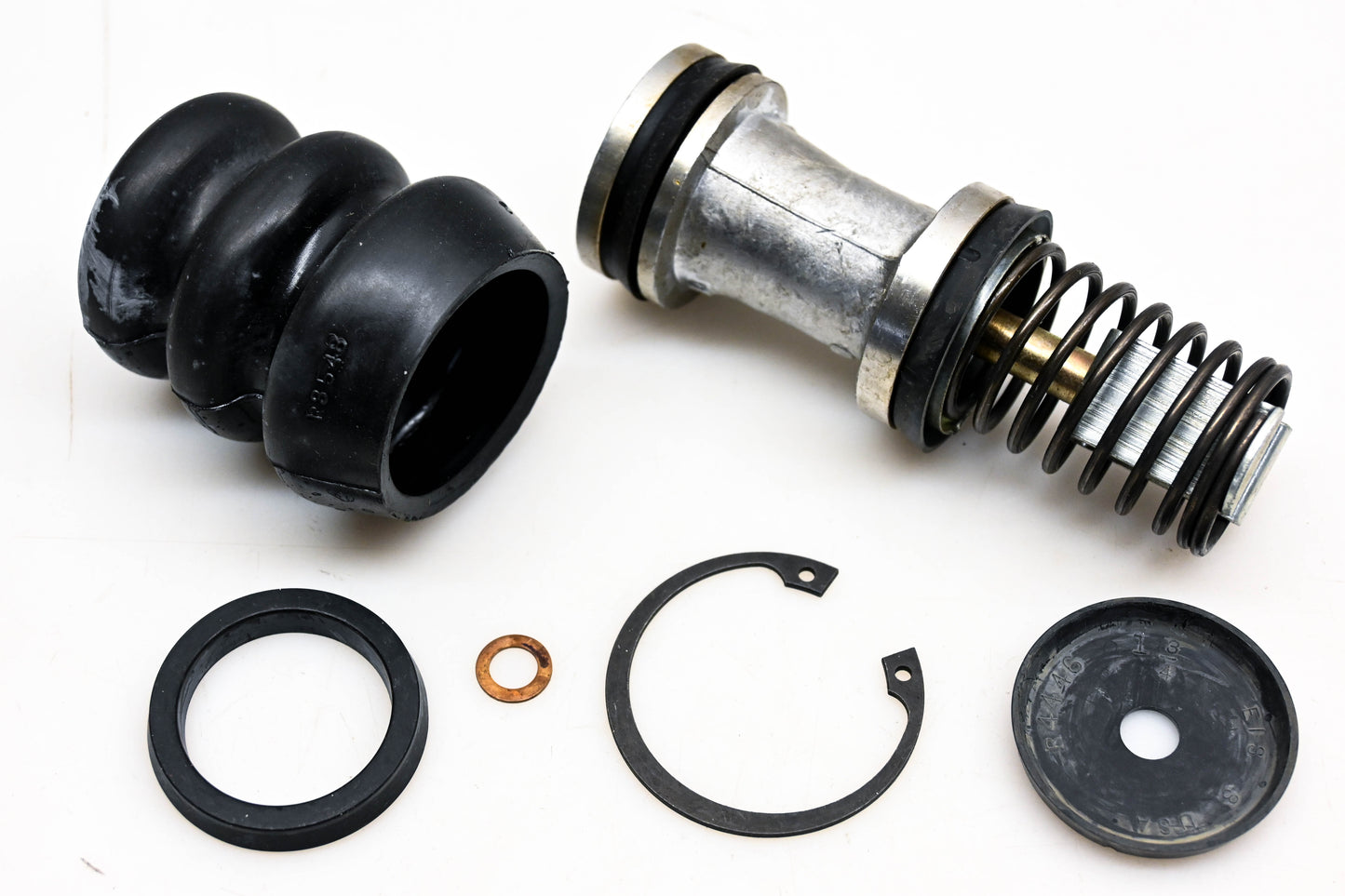 EIS M438 Master Cylinder Repair Kit NOS