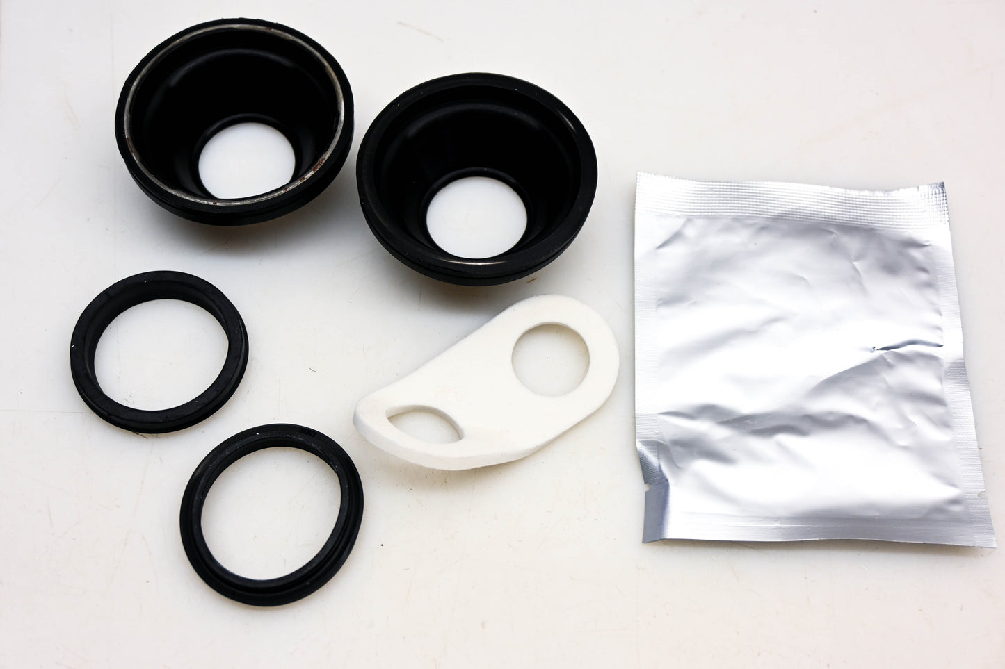 Raybestos WK1683, 16209 Wheel Cylinder Repair Kit NOS