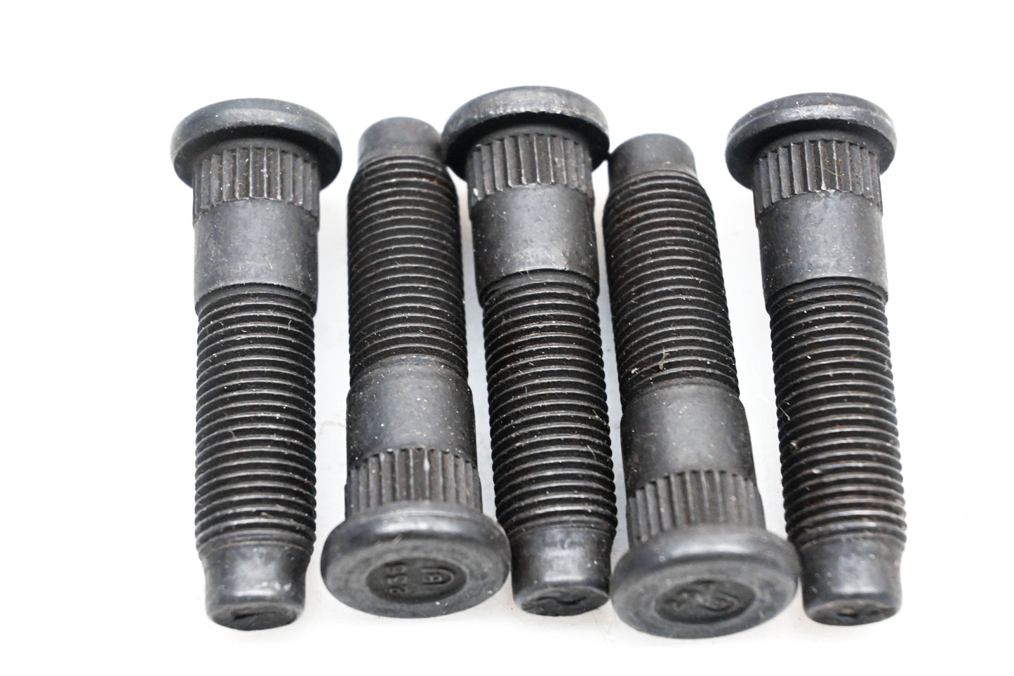 Aimco 235 Wheel Lug Bolts 1/2"-20 Qty 5 NOS