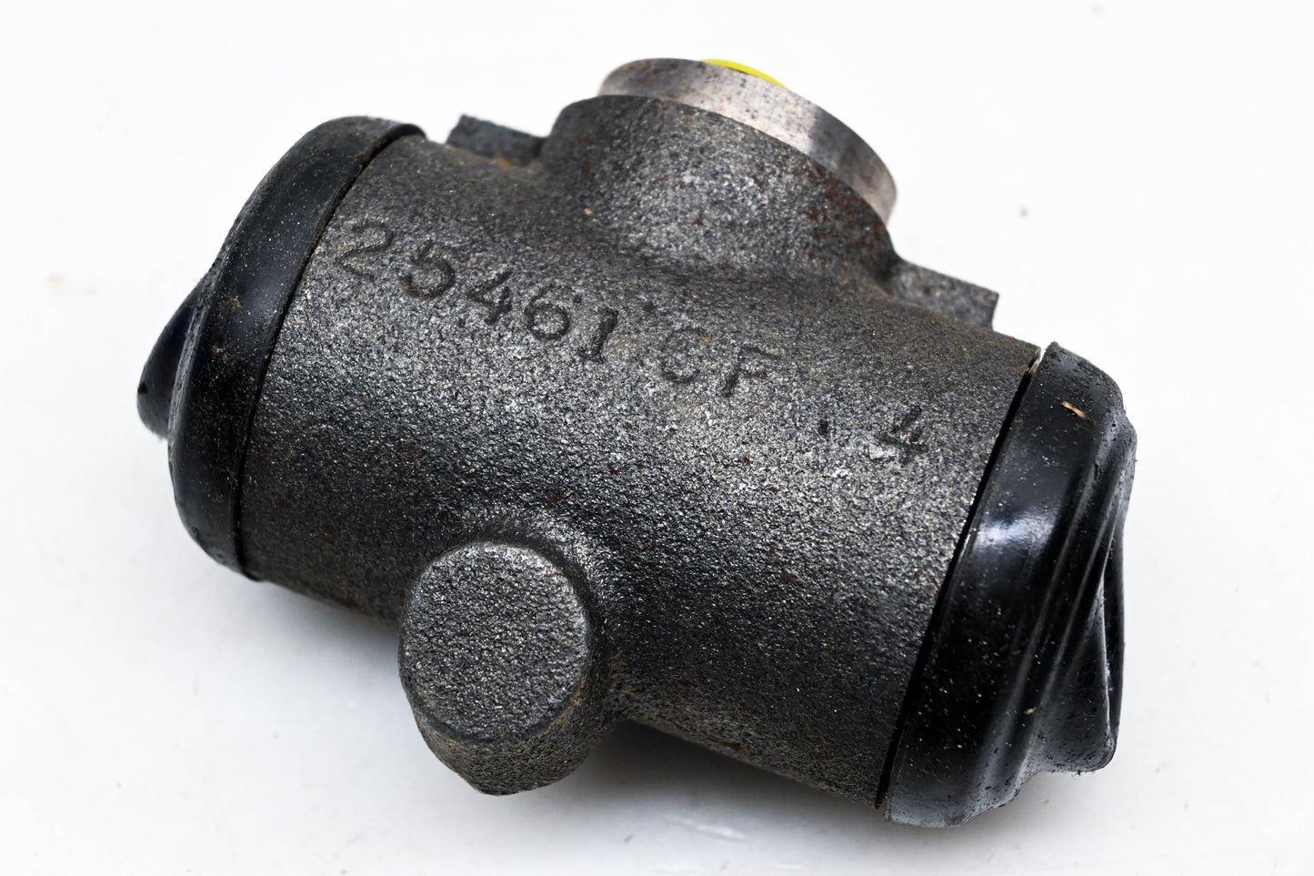 Safe-Line W57150, FD-25461 Wheel Cylinder Assembly NOS