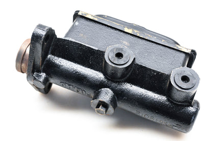 EIS E-44472, F-53536, 6618012 Master Cylinder Assembly NOS