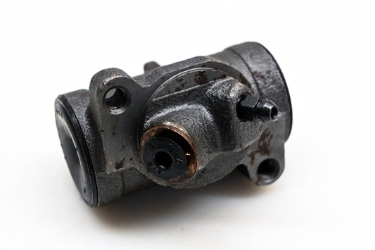 EIS EW51121, 708 Wheel Cylinder Assembly NOS