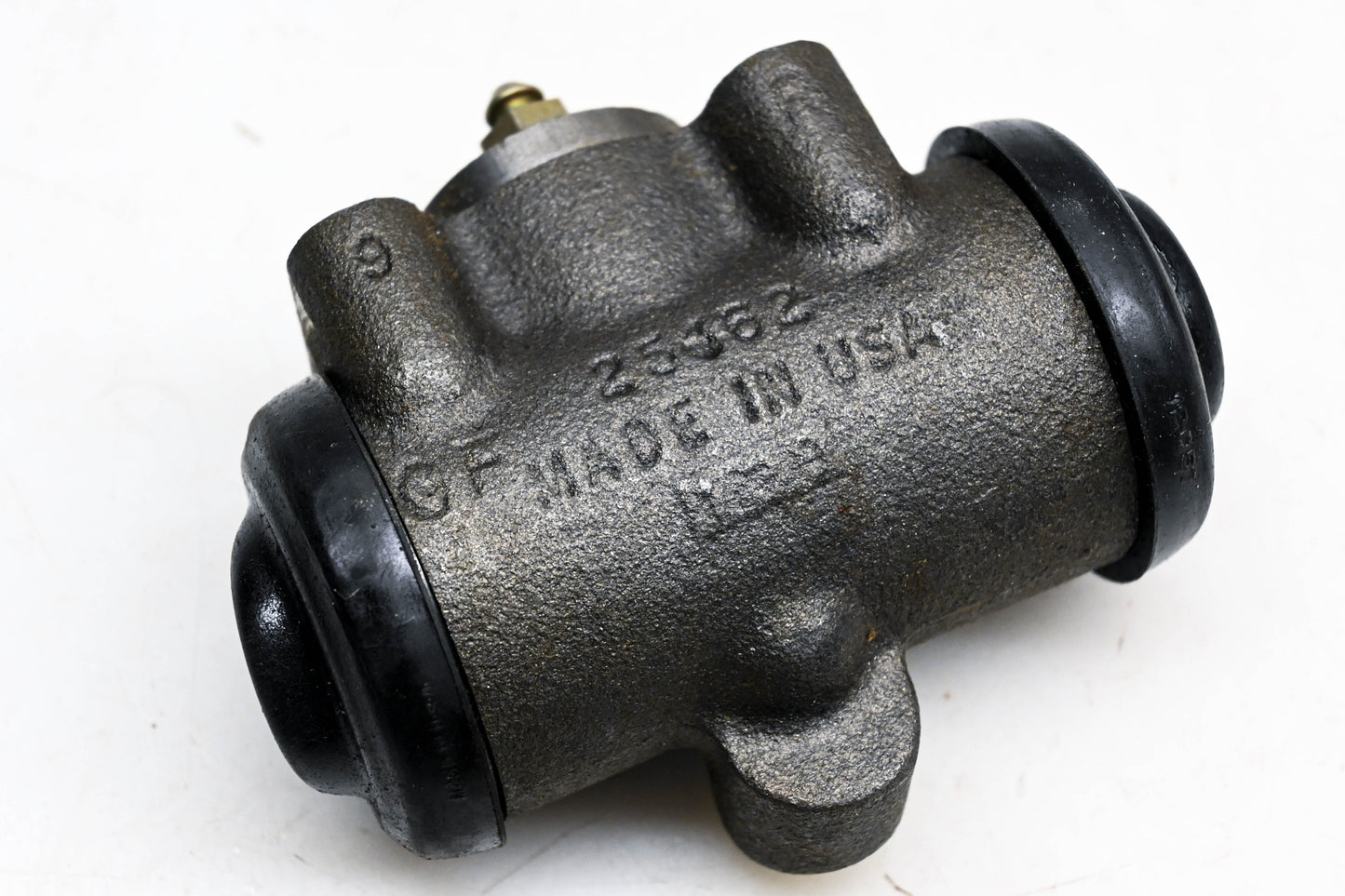 EIS EW25460 Wheel Cylinder Assembly NOS