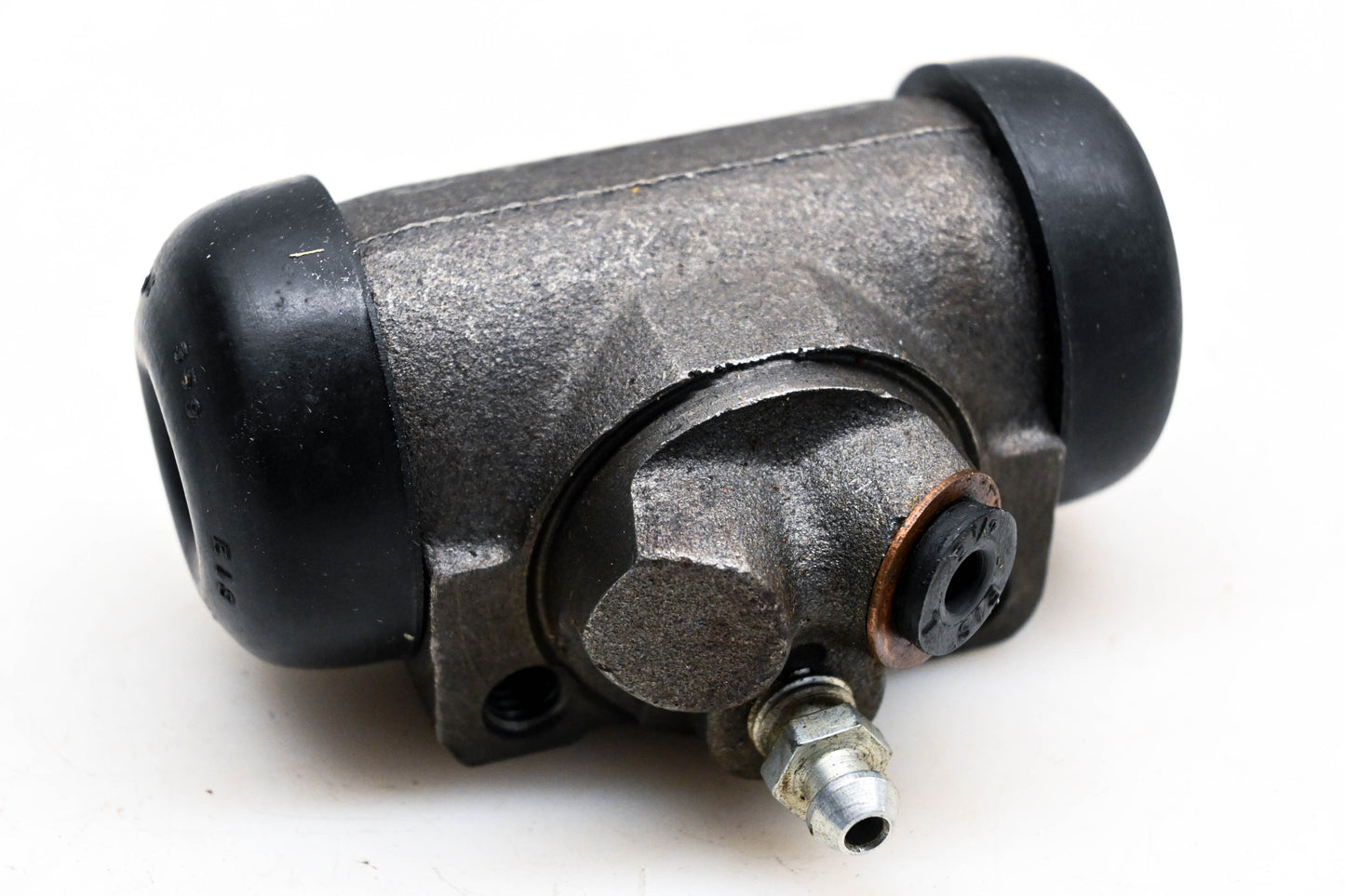 EIS EW4156, 521 Wheel Cylinder Assembly NOS