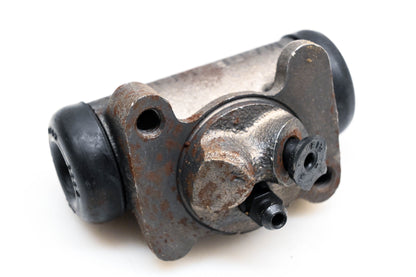 EIS EW44475, 547 Wheel Cylinder Assembly NOS