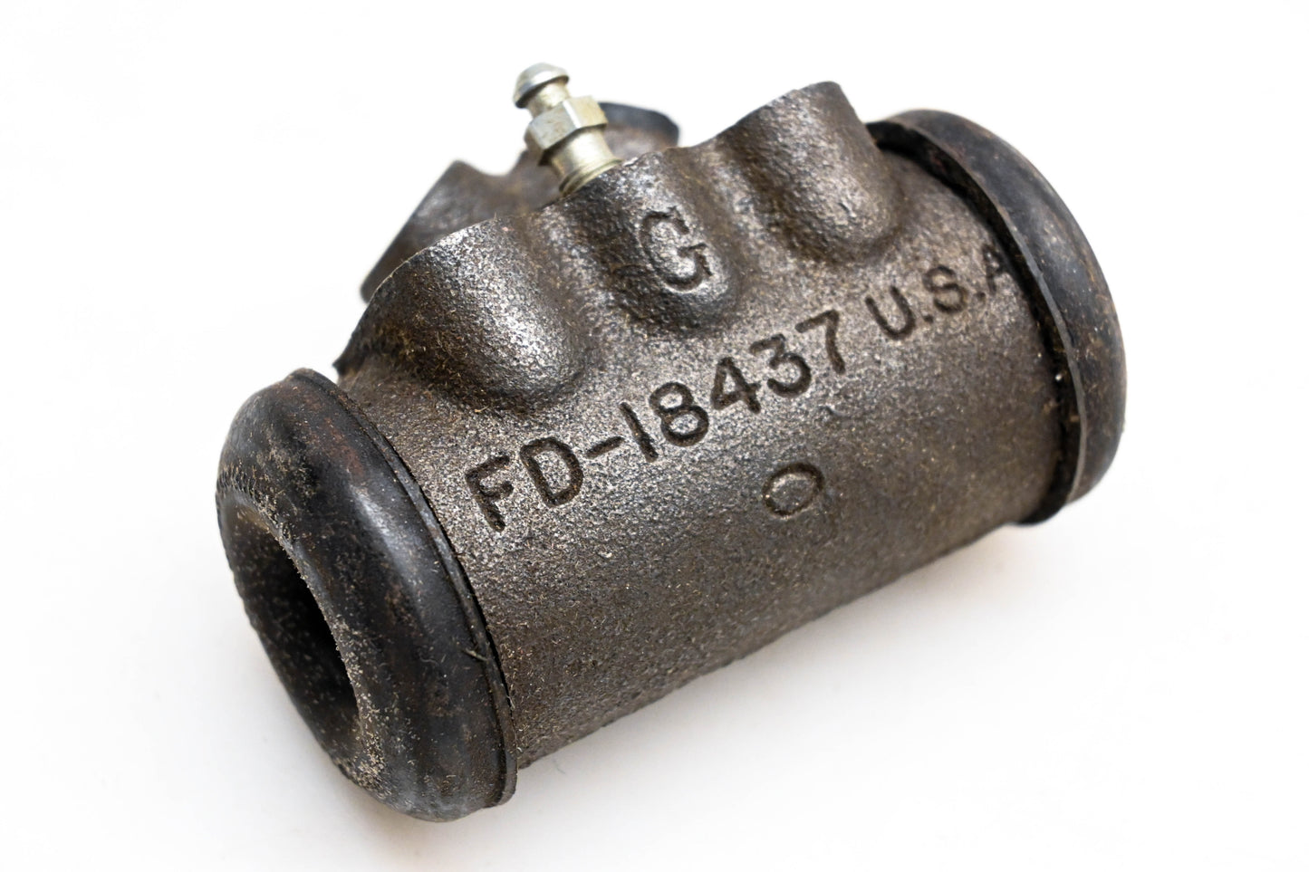 Mopar H18435, H-18435, FD18437 Wagner Wheel Cylinder Assembly NOS