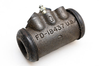 Mopar H18435, H-18435, FD18437 Wagner Wheel Cylinder Assembly NOS