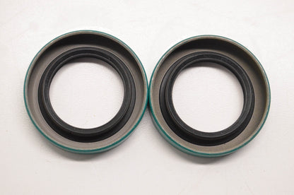 CR 16044 Oil Seals Qty 2 NOS