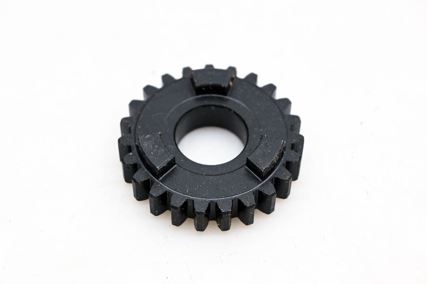 New OEM KTM 46033007200 Idler 5th Gear NOS