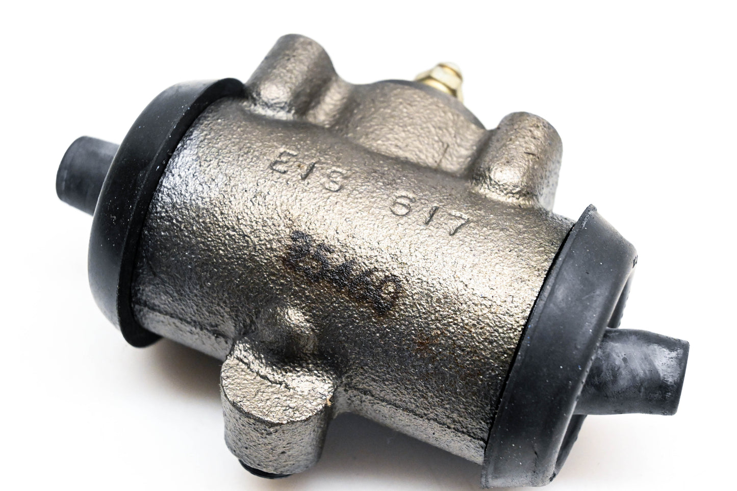 Safe-Line W25460, 617 EIS Wheel Cylinder Assembly NOS