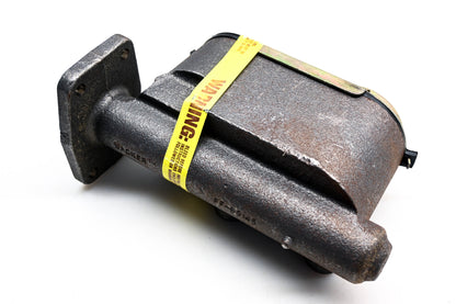 Mopar H80581, H-80581 Master Cylinder Assembly NOS