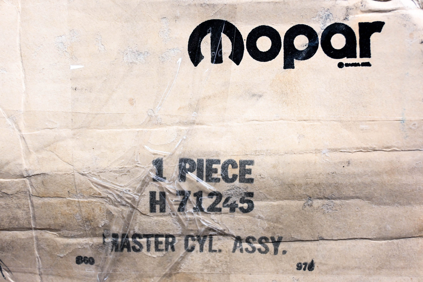 Mopar H71245, H-71245, 29868 Master Cylinder Assembly NOS