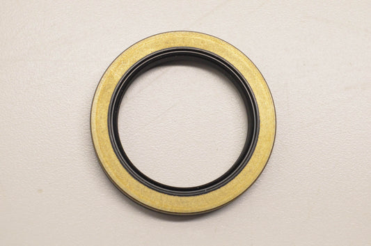 CR 16548 Oil Seal NOS