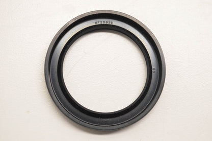 CR 16548 Oil Seal NOS