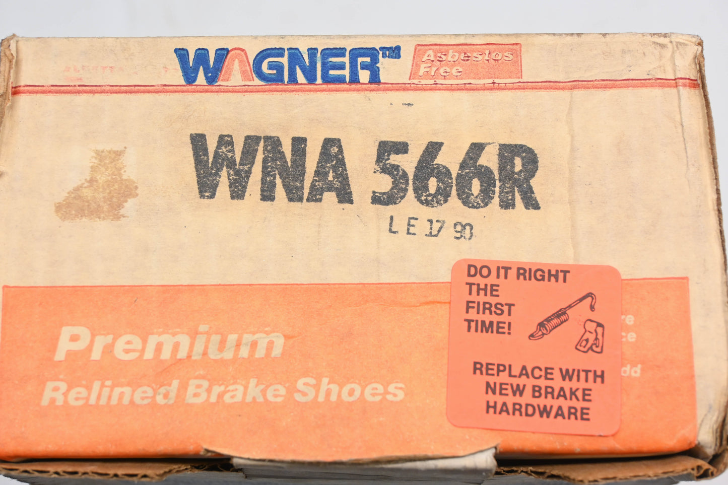 Wagner WNA566R Relined Brake Shoe Kit NOS
