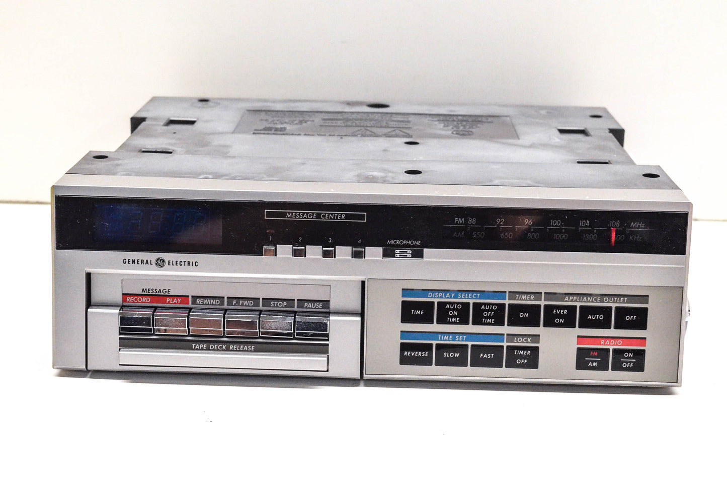 General Electric 7-4270 Spacemaker Kitchen Radio Recorder NOS
