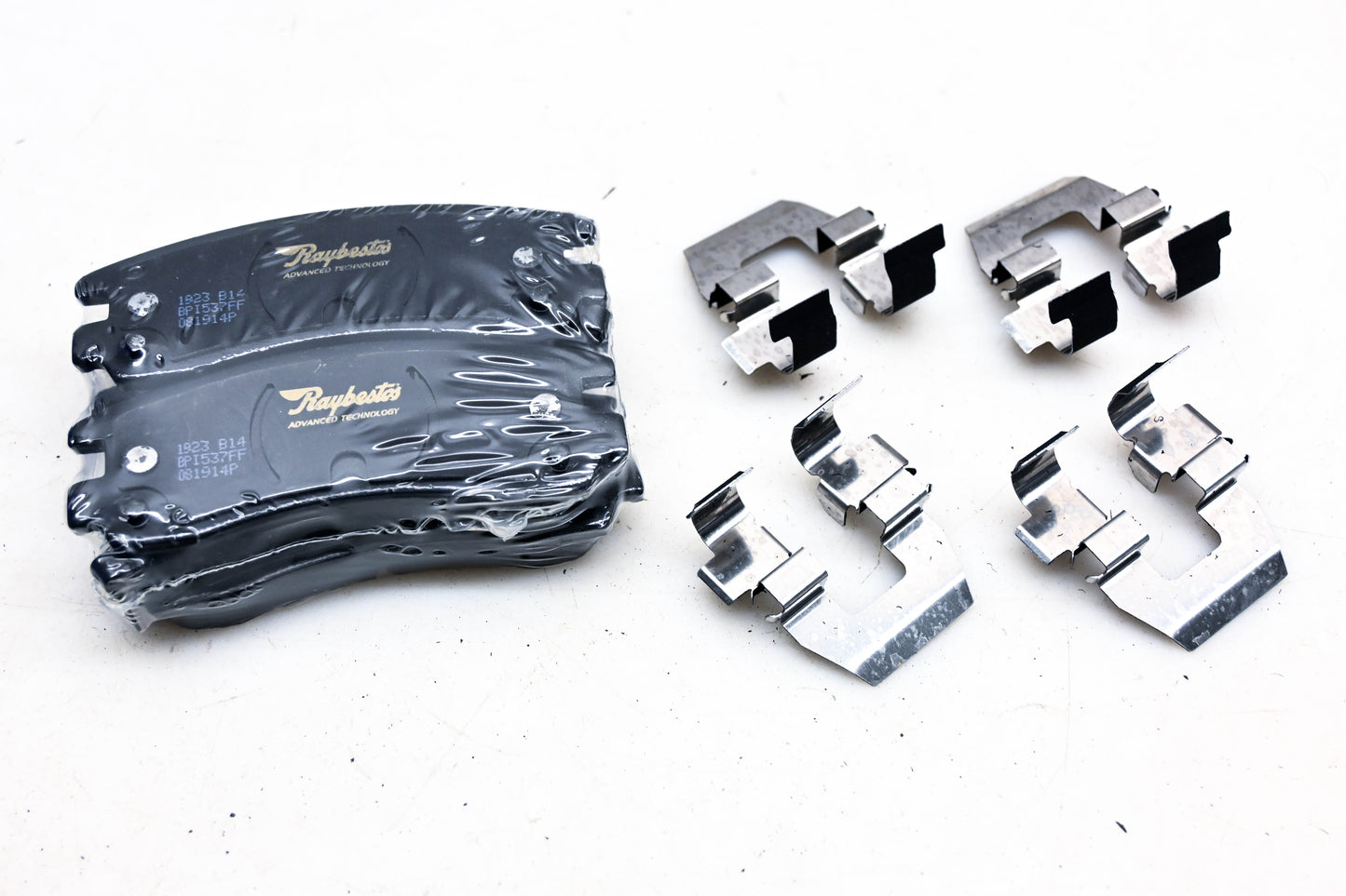 Raybestos ATD698C Disc Brake Pad Kit NOS