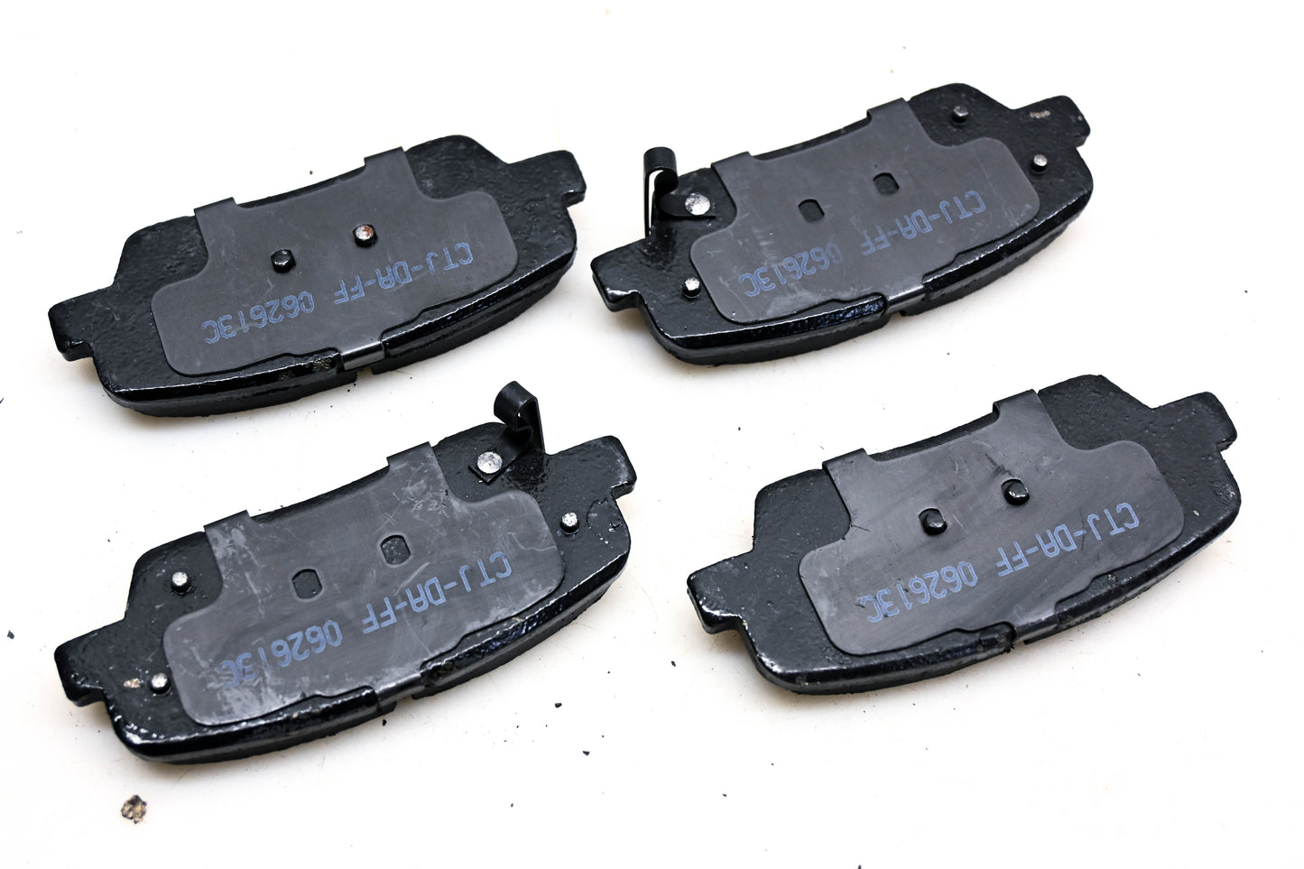 Raybestos PGD1439C Disc Brake Pad Kit NOS