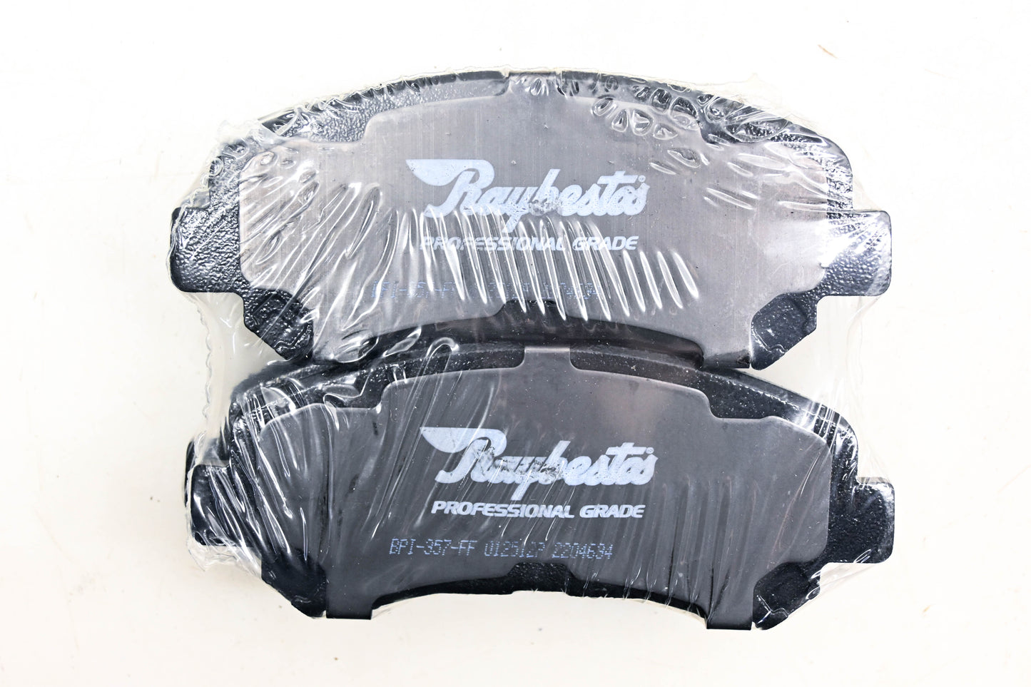 Raybestos PGD1338C Ceramic Disc Brake Pad Kit NOS