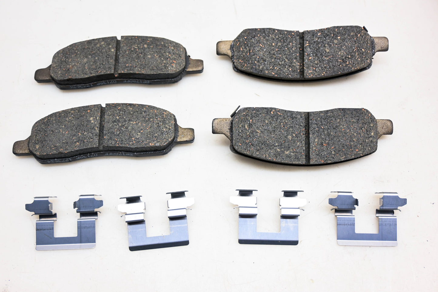 Raybestos PGD1172C Ceramic Disc Brake Pad Kit NOS