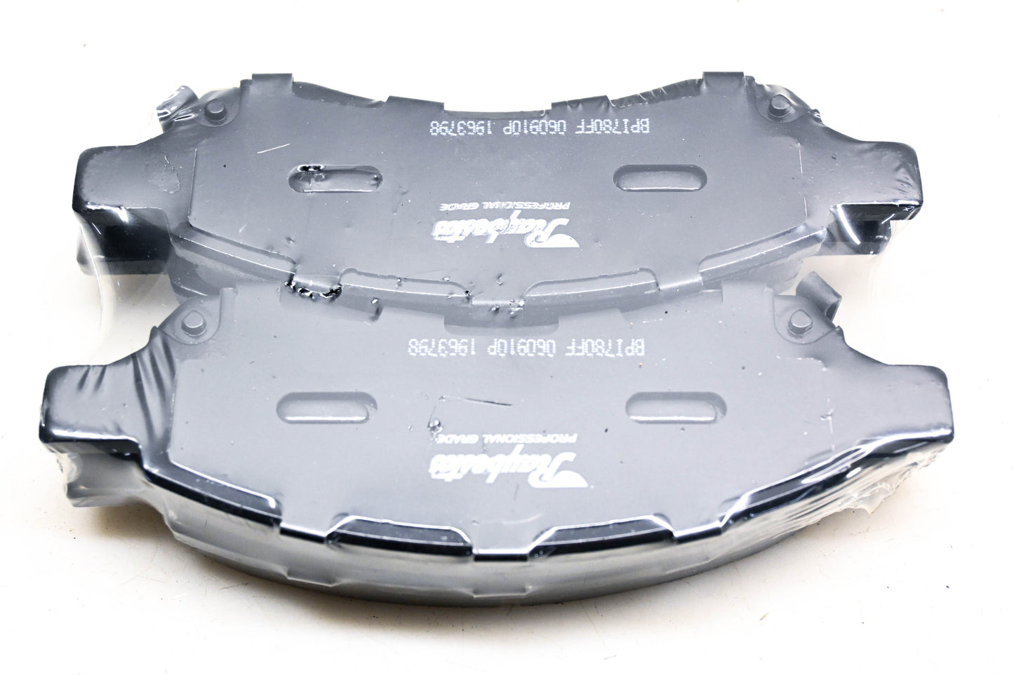 Raybestos PGD1169C Ceramic Disc Brake Pad Kit NOS