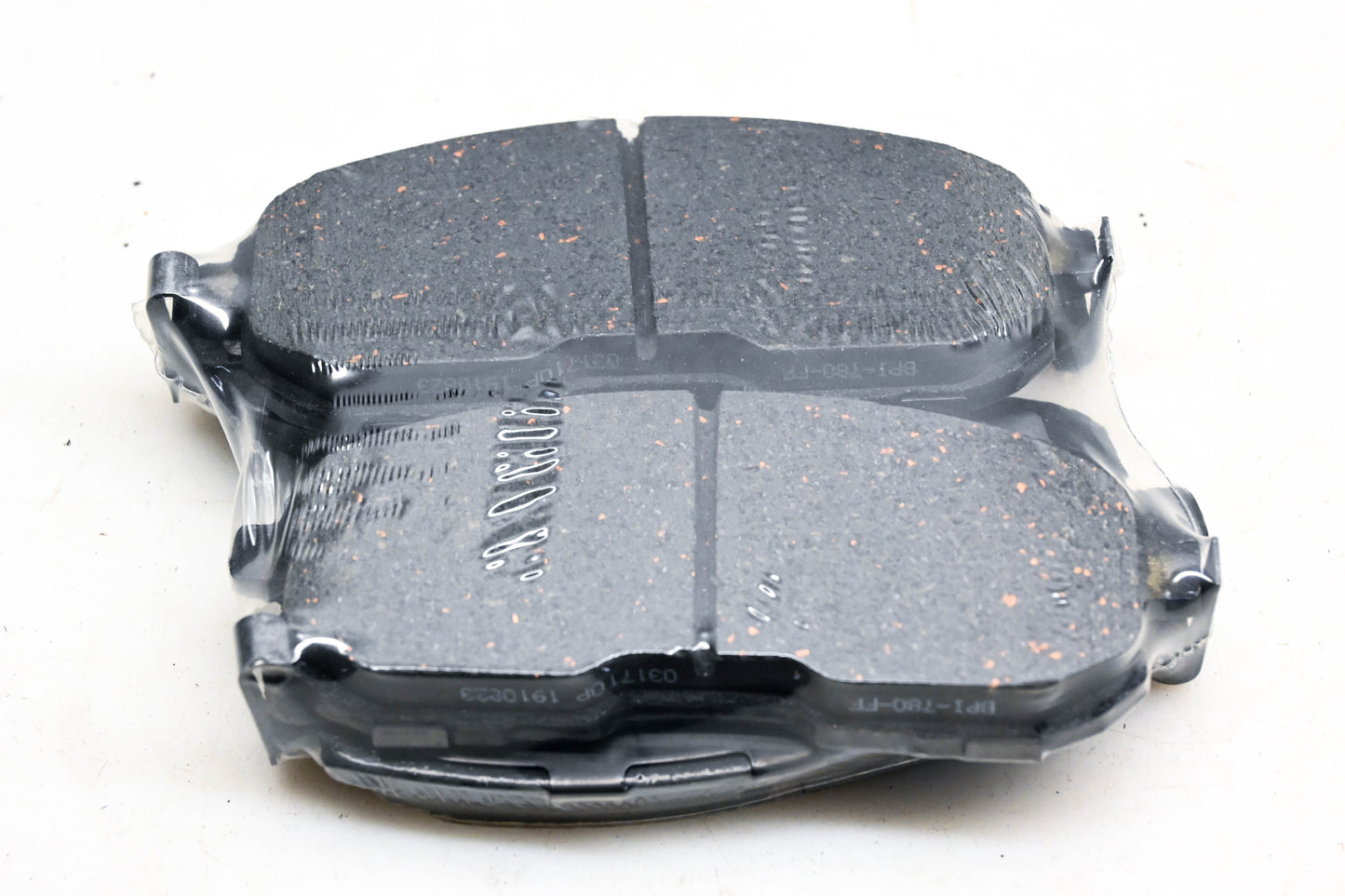 Raybestos PGD815AC Ceramic Disc Brake Pad Kit NOS