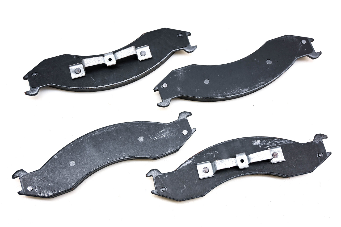 Dayton D557-MT, 7436-D557 Disc Brake Pad Kit NOS