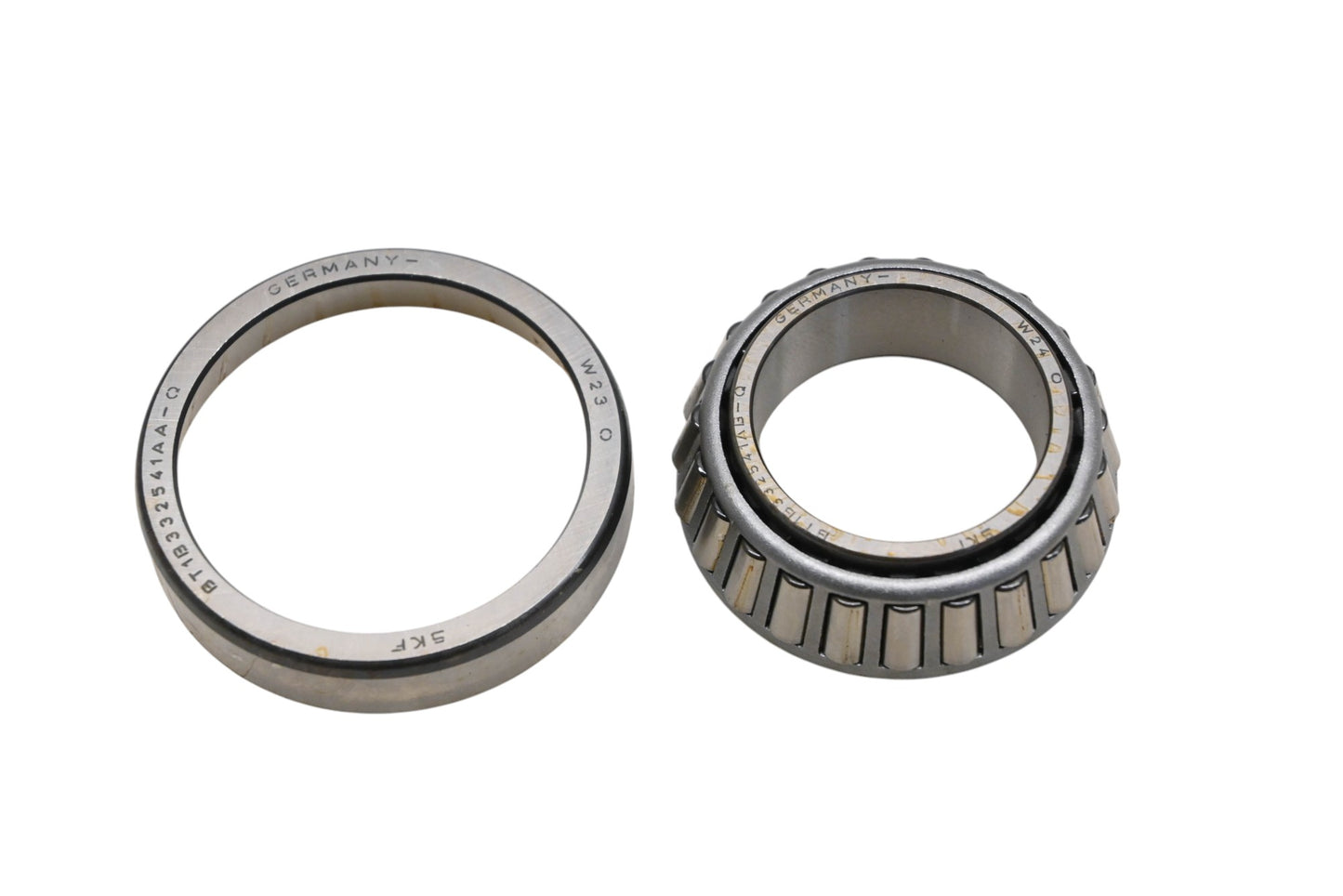 CR Industries BR24, BR-24 SKF Tapered Roller Bearing Kit NOS