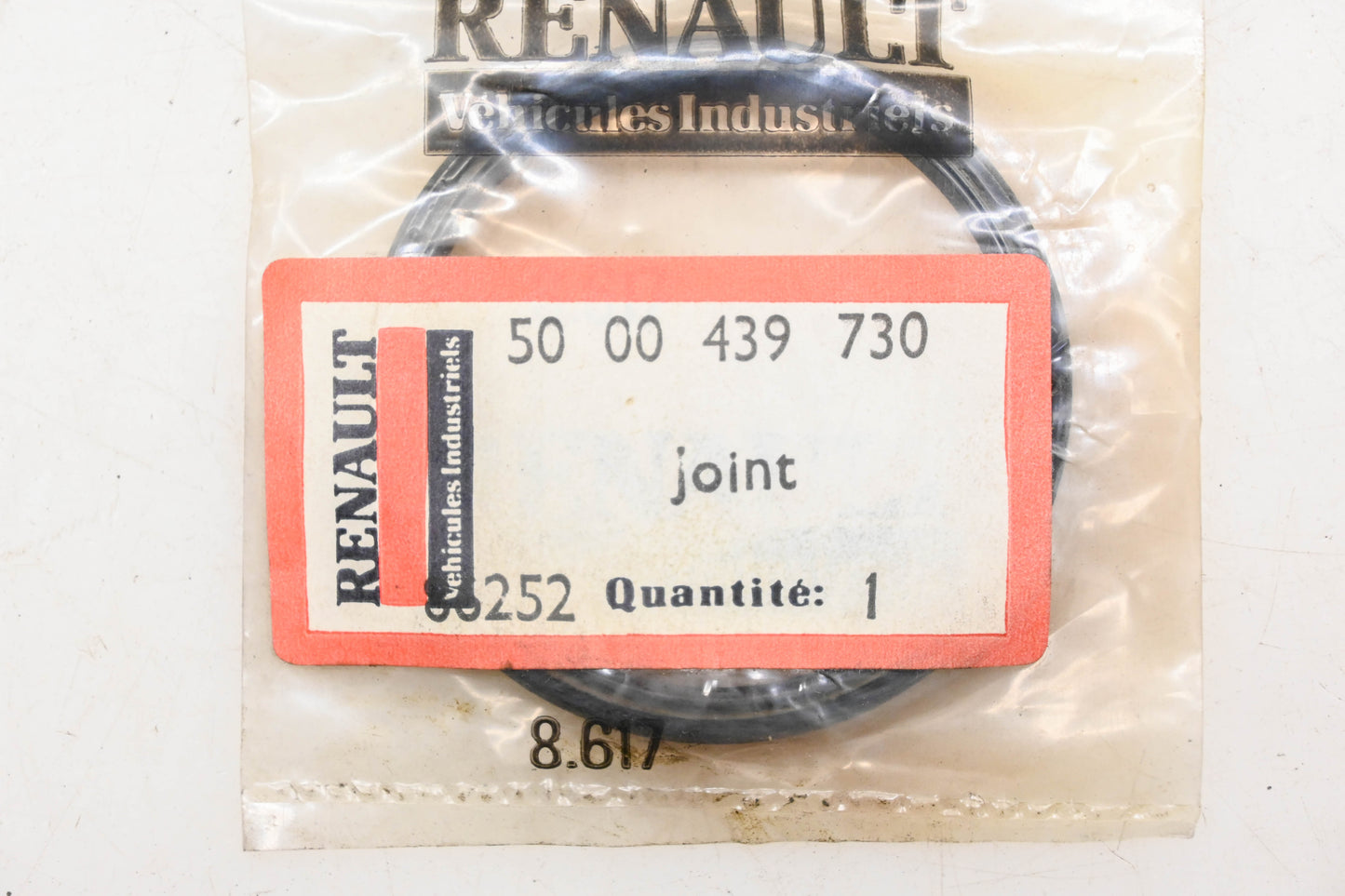 Renault 5000439730, 50 00 439 730 Front Axle Seal NOS