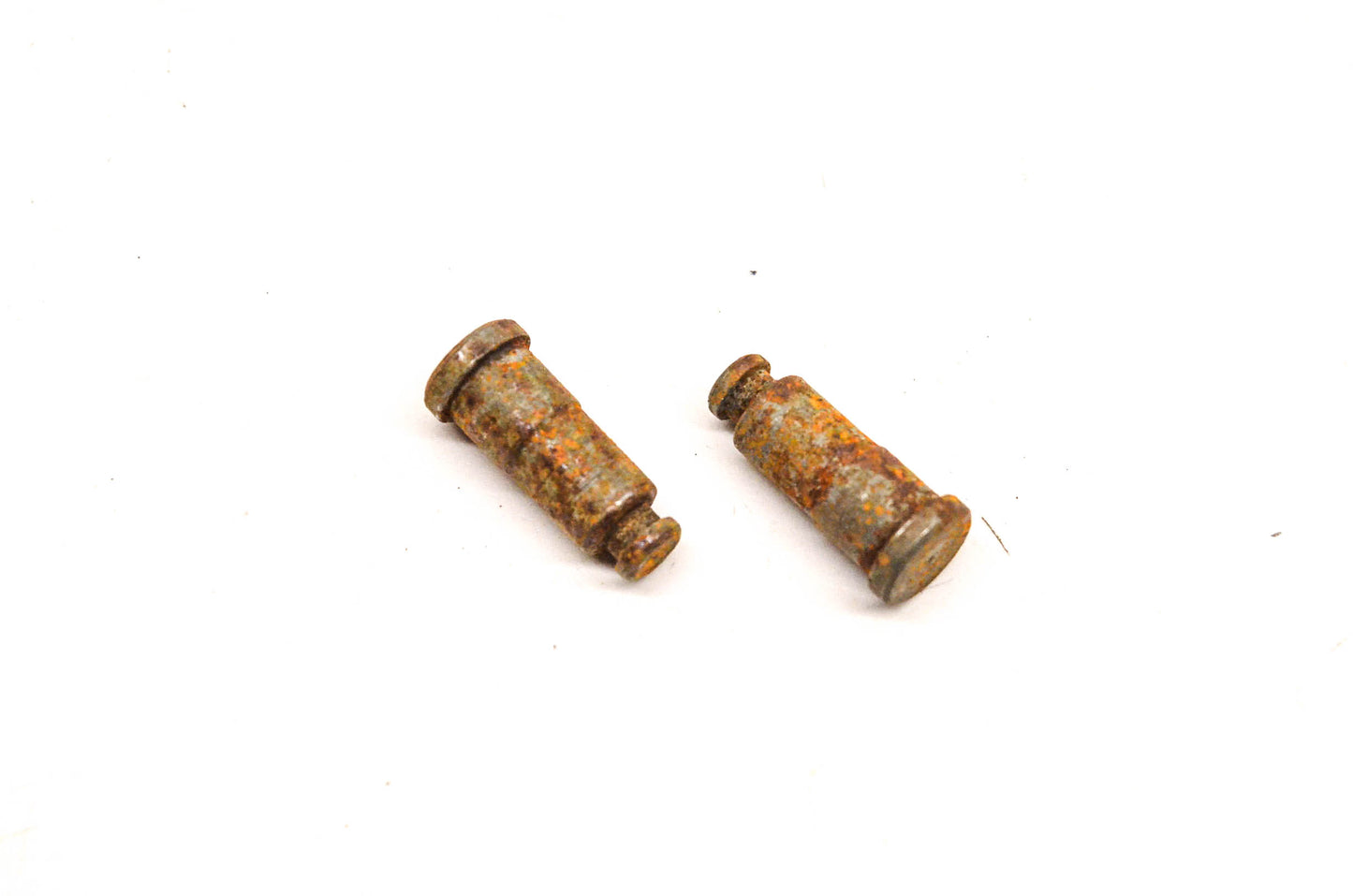 Bendix H2230 Brake Lever Pivot Pins Qty 2 NOS