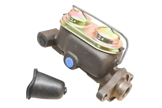 Wagner F101256, MC39027 Brake Master Cylinder Kit NOS