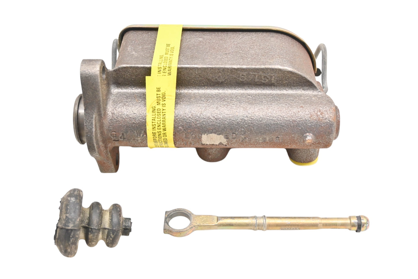 Wagner F79770, MC79770, MC36337 Brake Master Cylinder Kit NOS