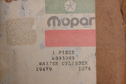 Mopar 2883089 Brake Master Cylinder NOS