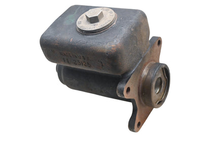 Mopar H27305, H-27305 Brake Master Cylinder NOS