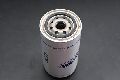 Hastings LF261 Oil Filter NOS