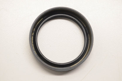 CR 17909 Oil Seal NOS