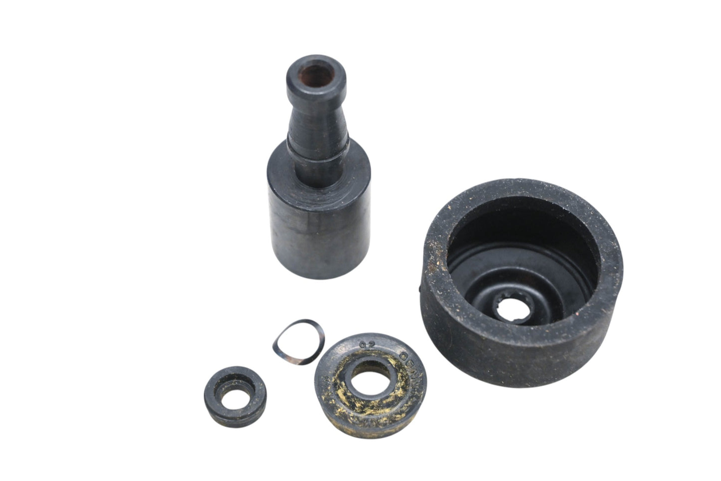 EIS M218 Master Cylinder Repair Kit NOS