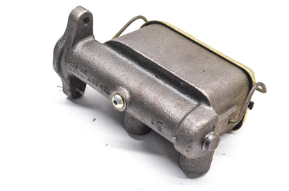 EIS E77031, 77031 Brake Master Cylinder NOS