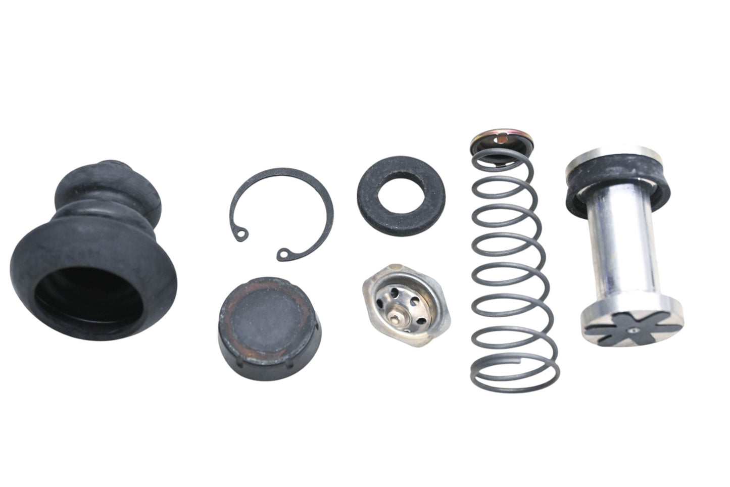 Master MC323, 337P Master Cylinder Repair Kit NOS