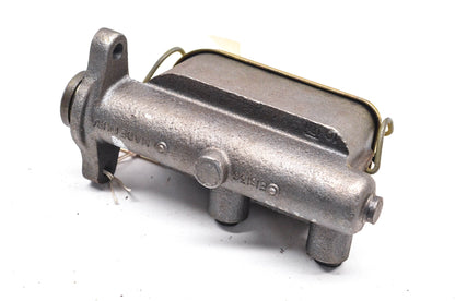 EIS E74987, 74987 Brake Master Cylinder NOS