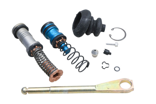 Master MC448, M425 Master Cylinder Repair Kit NOS