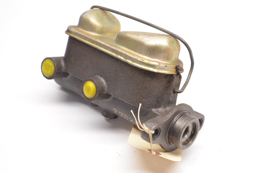 EIS E77026, 77026 Brake Master Cylinder NOS