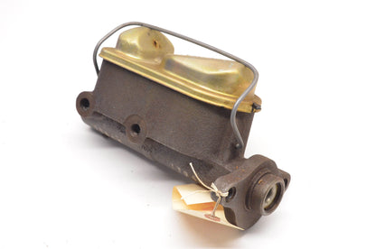 EIS E77044, 77044 Brake Master Cylinder NOS