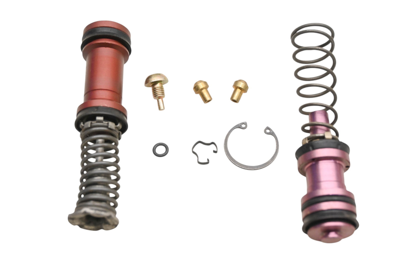 New OEM Ford D4FZ-2004-A, M7201 Master Cylinder Repair Kit NOS