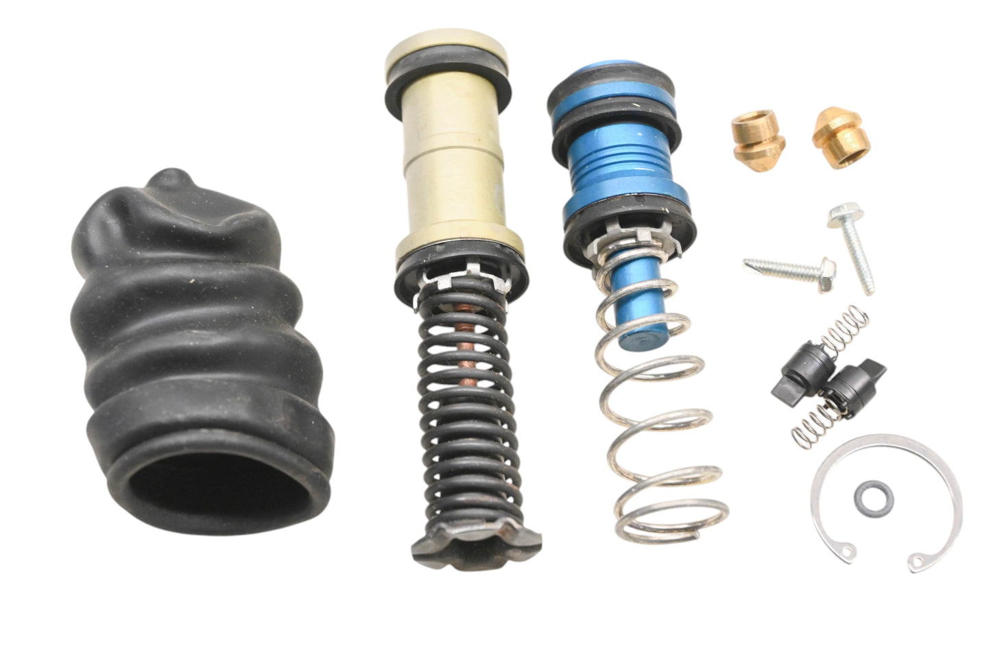 Raybestos MK512, M379 Master Cylinder Repair Kit NOS