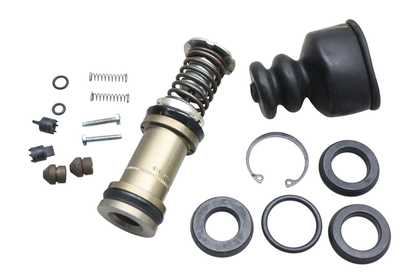 EIS M448 Master Cylinder Repair Kit NOS