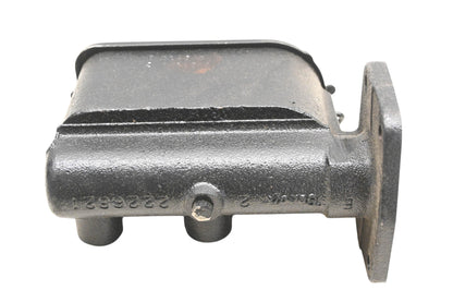 Bendix 1416, F73359 Brake Master Cylinder Assembly NOS