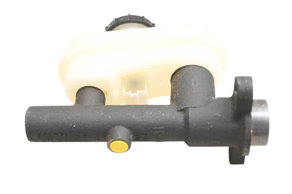 Wagner 93-117583, E150132 Brake Master Cylinder Assembly NOS