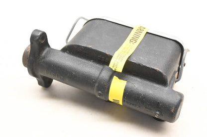 EIS E84054 Brake Master Cylinder Assembly NOS